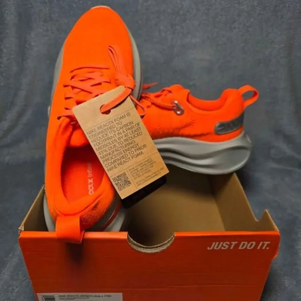 Nike *brand new